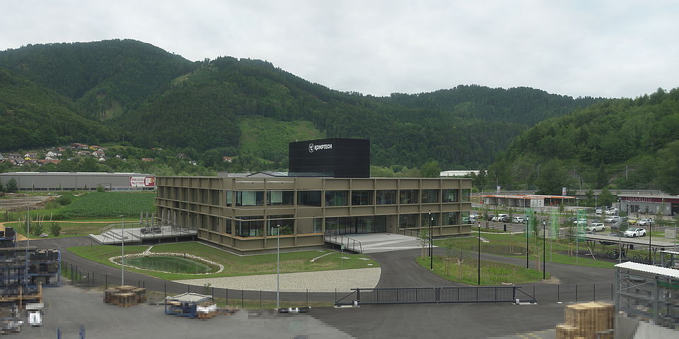 Livebild Baukamera 1 - Webcam 'Gesamtpanorama Südseite' - Baustelle Neubau Headquarter Komptech Frohnleiten (ca. 5 Minuteninterval)